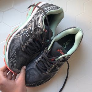 ASICS Gel Nimbus Running Shoes